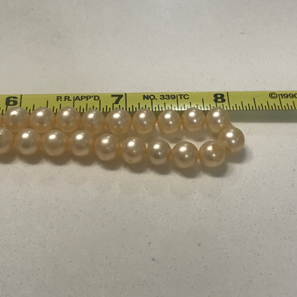Pearl Choker - Picture 6 of 6